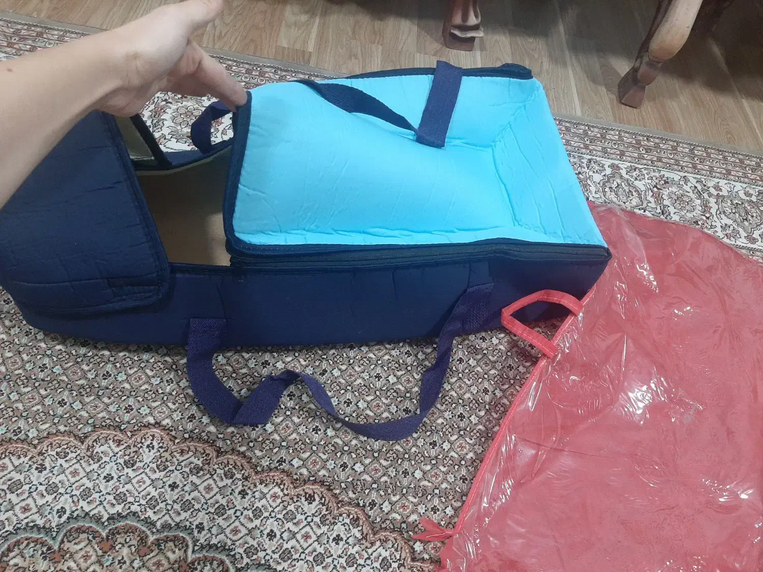 کیسه خواب یا کیف حمل نوزاد|اسباب و اثاث بچه|مرند, |دیوار