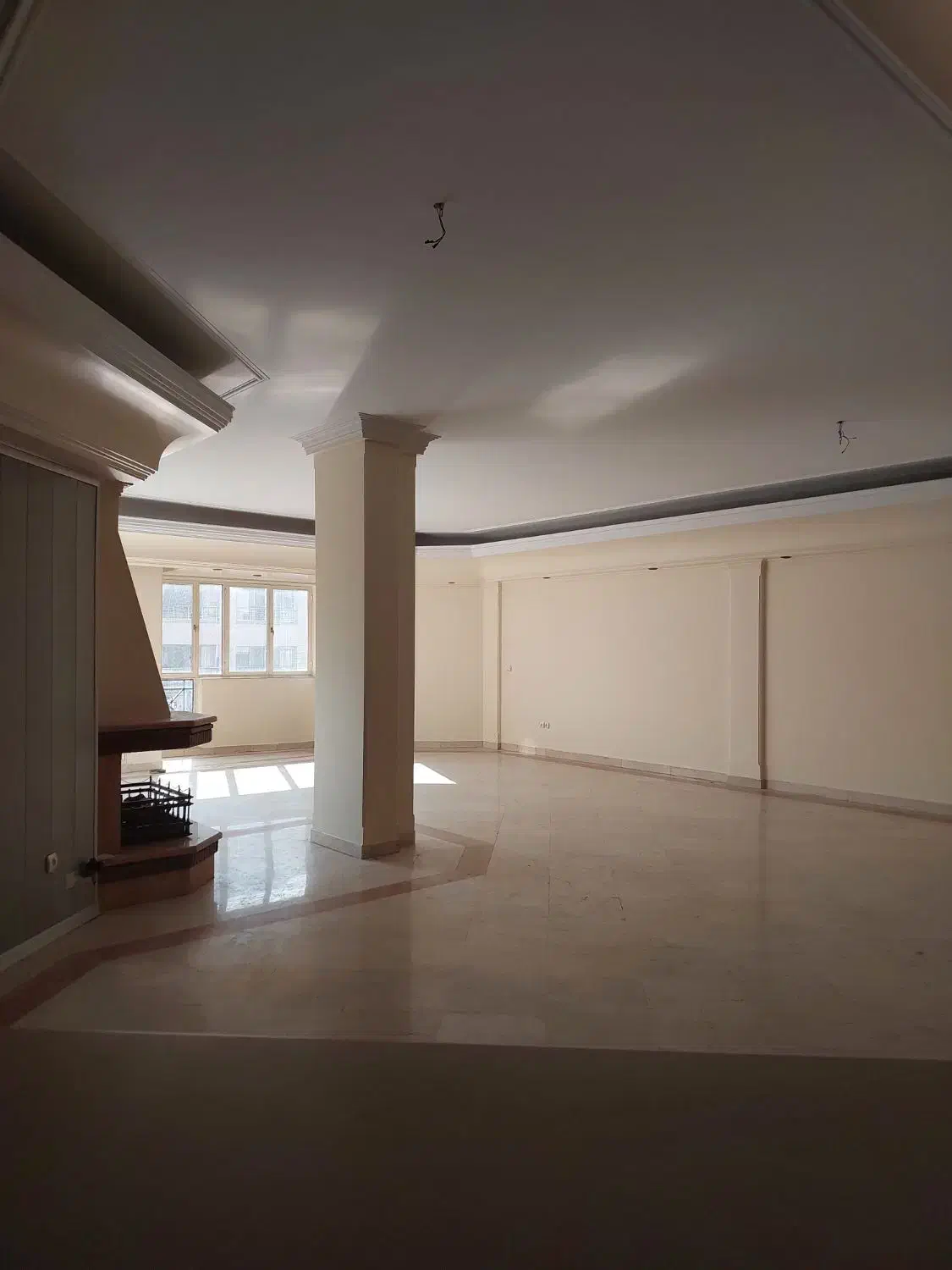 195 متر میرداماد اطلسی