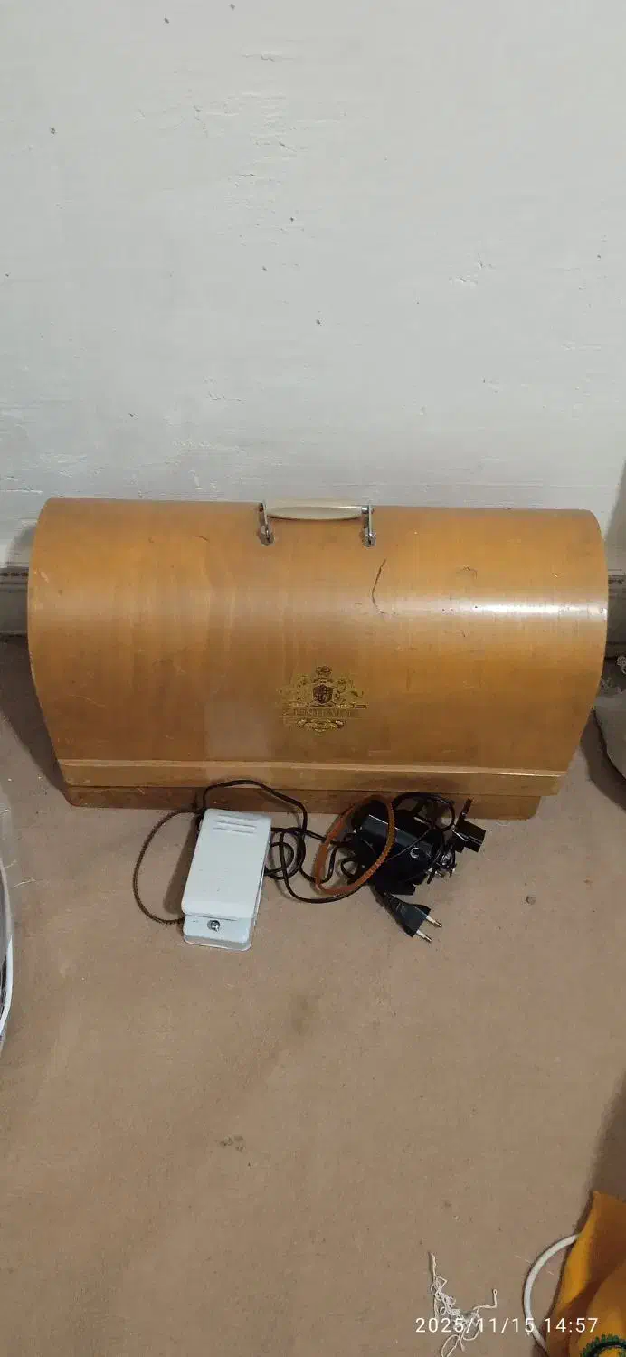 چرخ خیاطی|چرخ خیاطی و ریسندگی|خرم‌آباد, |دیوار