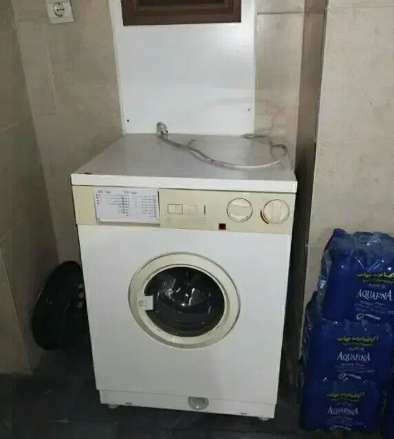 فروش و خرید لباسشویی قدیمی یا جدید سالم و خراب|ماشین لباسشویی و خشک‌کن لباس|تبریز, |دیوار