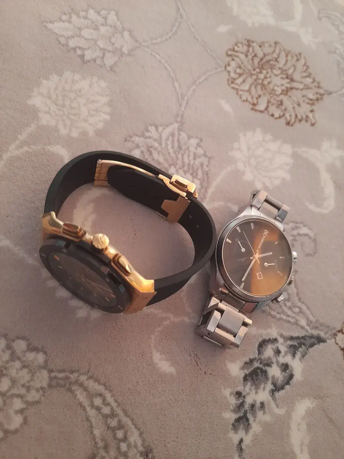 ساعت|ساعت|کرج, حصارک پایین|دیوار