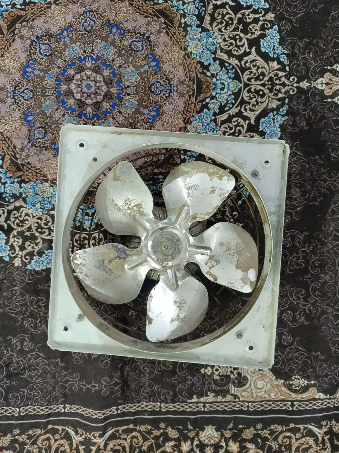 هواکش 40/40سالم|پنکه و تصفیه‌کنندهٔ هوا|کرمان, |دیوار