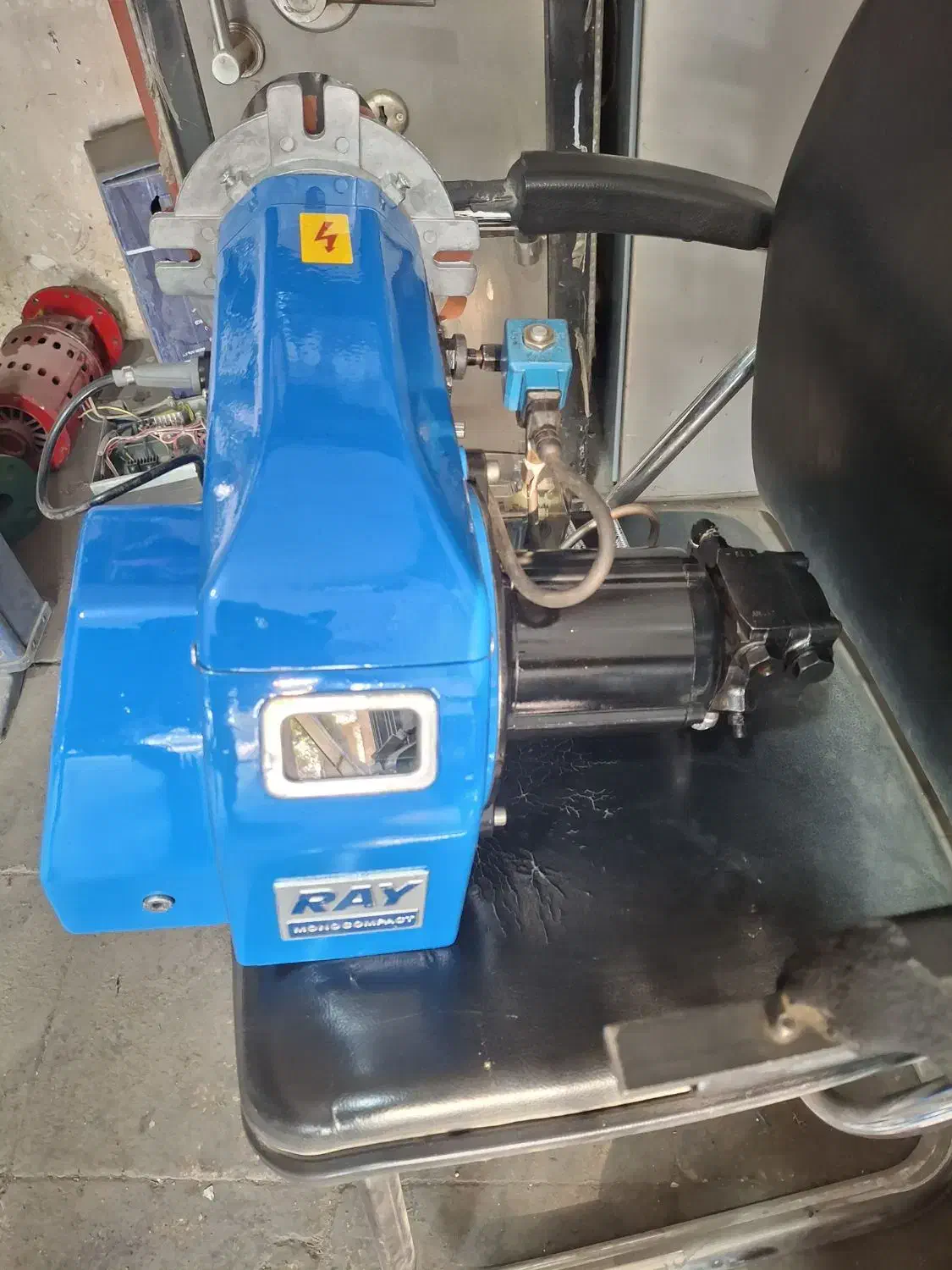 مشعل گازویلی۳تا۵ ری آلمان مشابه نو ۳تا۵|بخاری، هیتر، شومینه|نسیم‌شهر, |دیوار