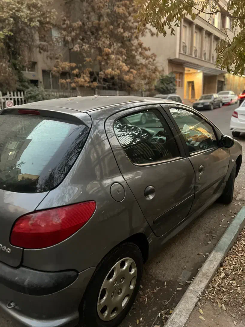 206 اتومات مدل ۸۴ فرانسه|خودرو سواری و وانت|تهران, نارمک|دیوار