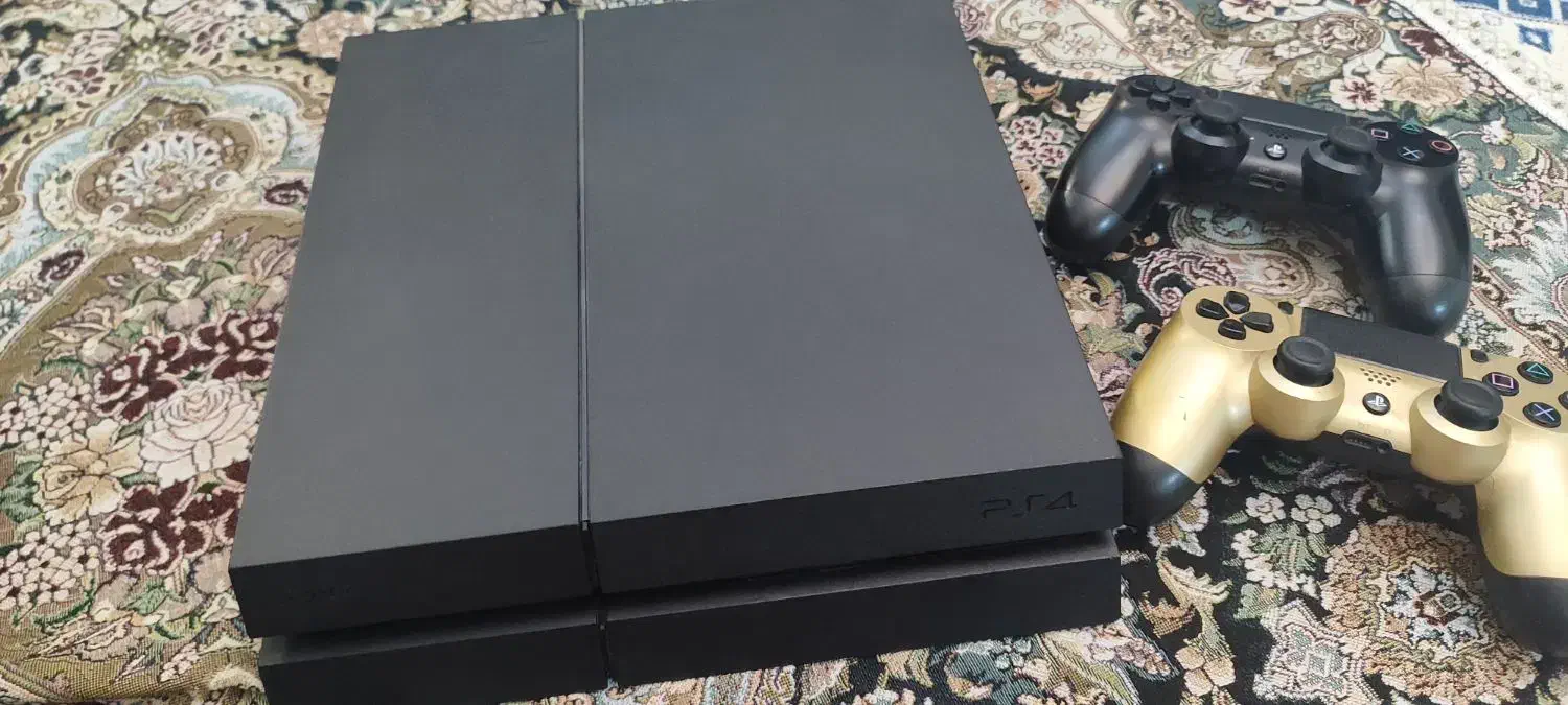 ps4 fat 500 دو دسته در حد با ۸ بازی|کنسول، بازی ویدئویی و آنلاین|تهران, هلال احمر|دیوار