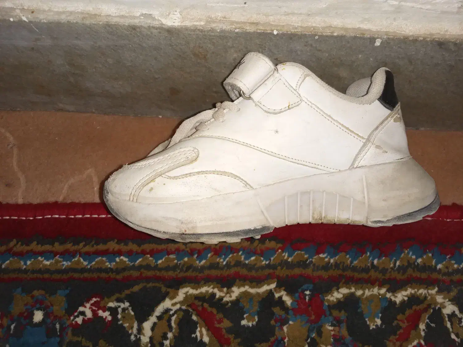 کتونی بچگانه|کفش و لباس بچه|نورآباد, |دیوار