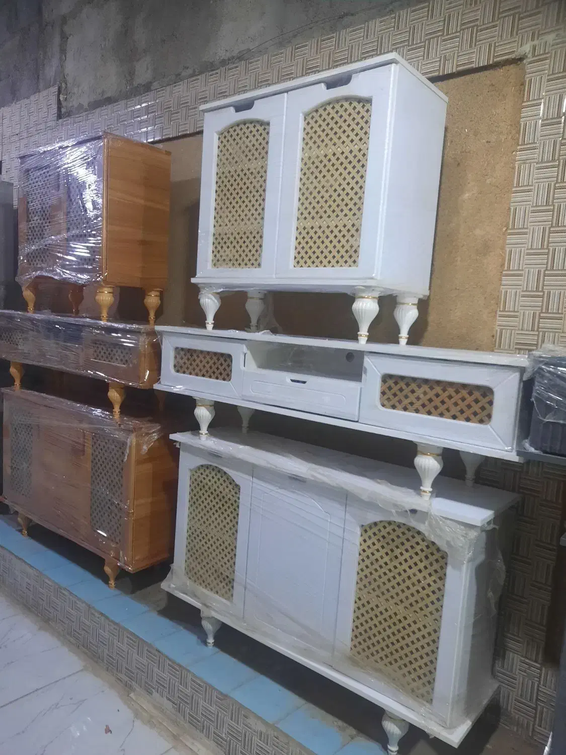 میز تلوزیون جاکفشی و آینه کنسول|میز تلویزیون|دزفول, |دیوار