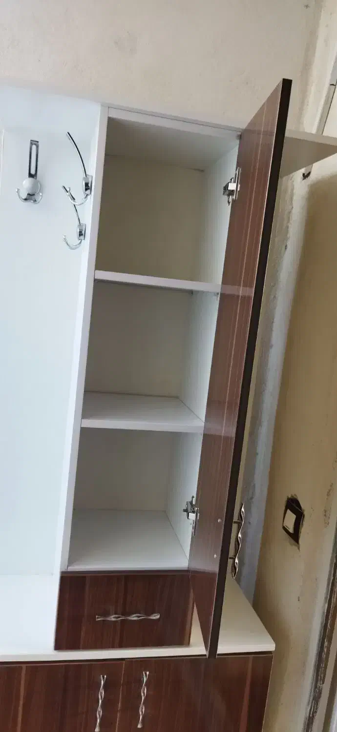 جاکفشی کمدی|جاکفشی، کمد، دراور|بجنورد, |دیوار