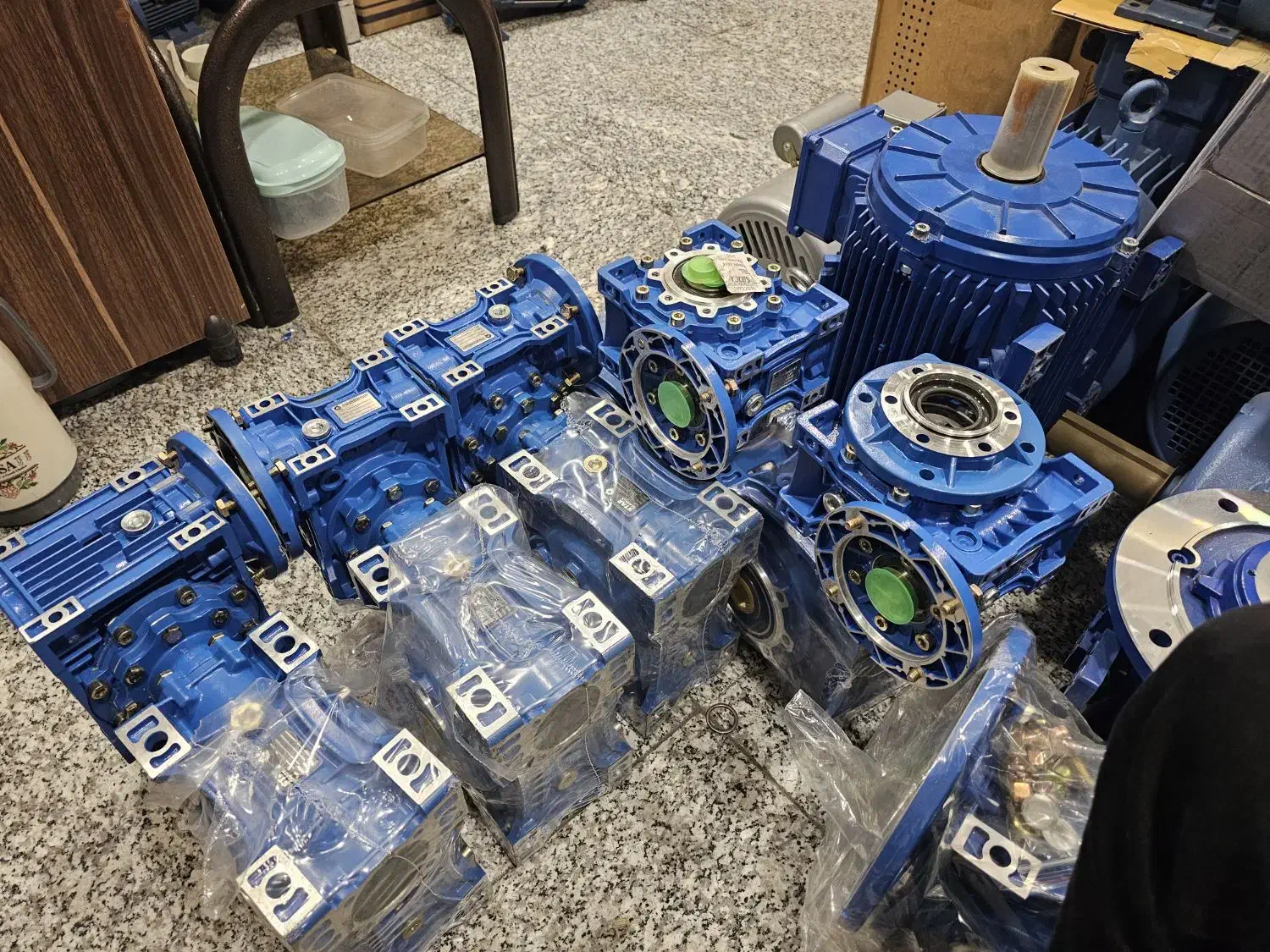 گیربکس مکعبی|ماشین‌آلات صنعتی|تهران, بهارستان|دیوار