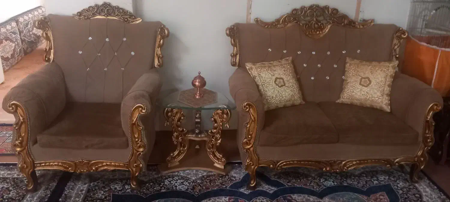 مبلمان کلاسیک ۷نفره|مبلمان خانگی و میز عسلی|اقبالیه, |دیوار