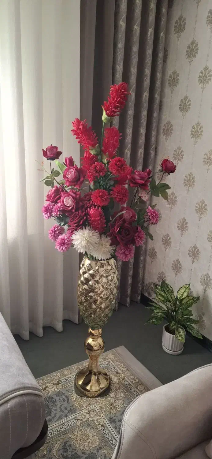 گل و گلدان و رومیزی|گل مصنوعی|هشتگرد, هشتگرد قدیم|دیوار