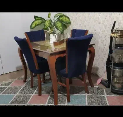 میز ناهار خوری ۴نفره|میز و صندلی غذاخوری|تولم شهر, |دیوار