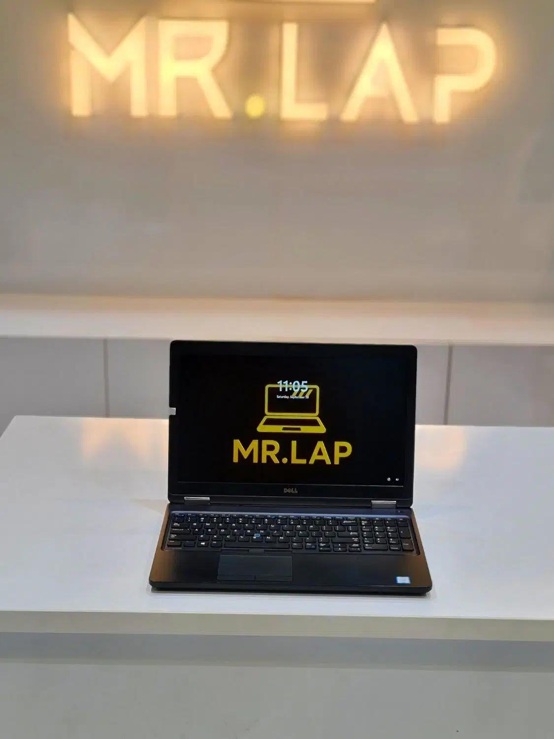 لپ تاپ گیمینگ Dell 3520 / گرافیک مجزا / i7 7820HQ|رایانه همراه|شیراز, عفیف‌آباد|دیوار