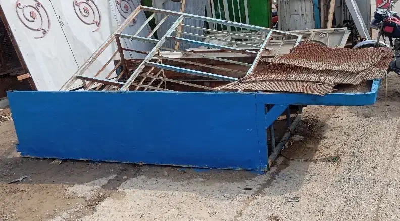 باربند نیسان|کلکسیون سکه، تمبر، اسکناس|شوشتر, |دیوار