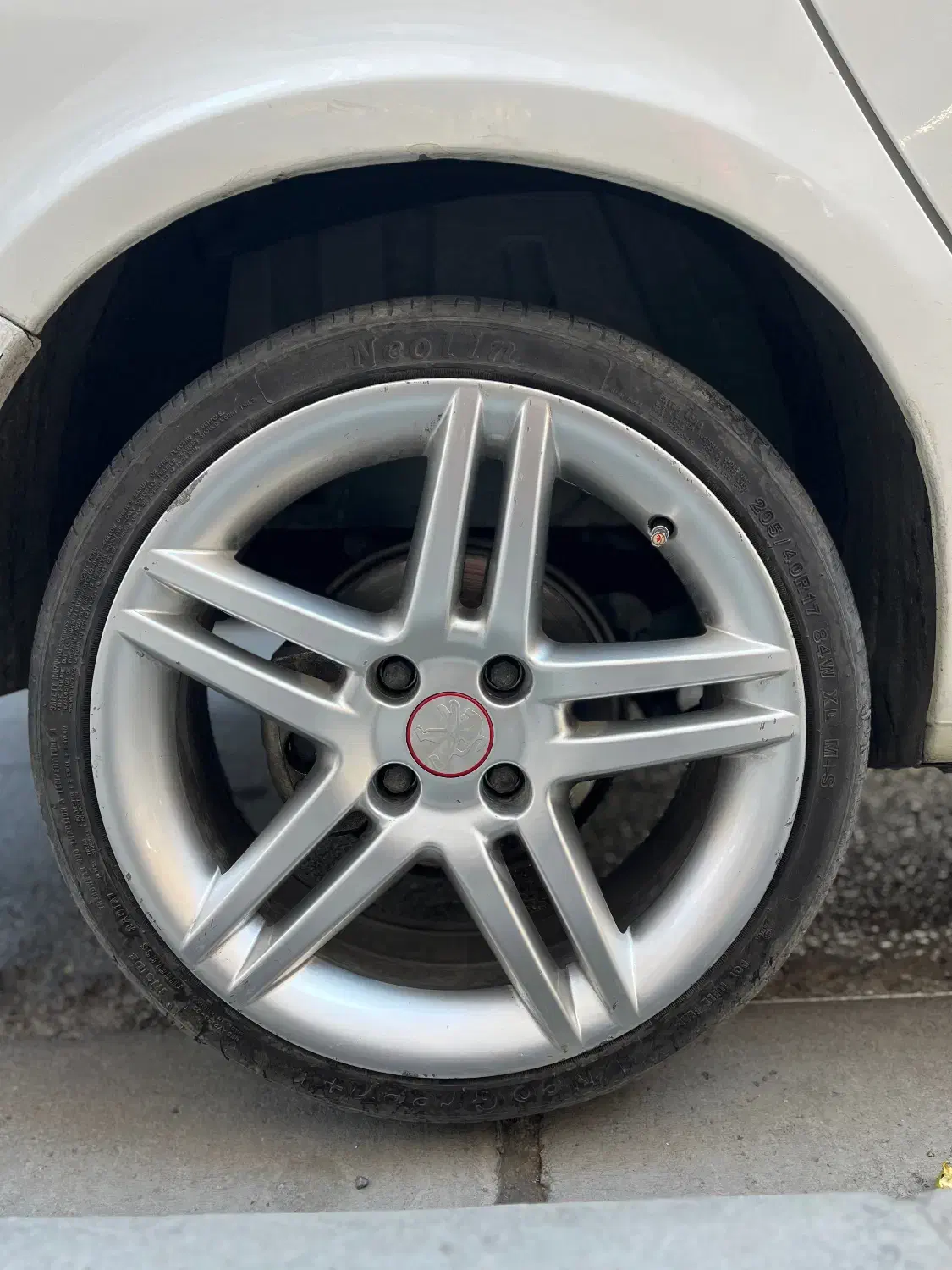 رینگ و لاستیک خارجی|قطعات یدکی و لوازم جانبی|اصفهان, دوطفلان|دیوار