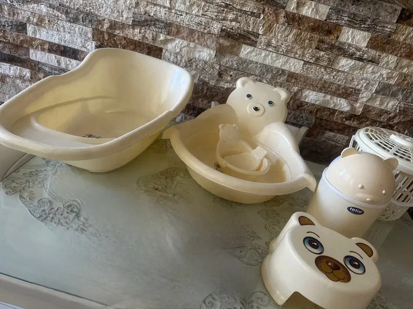 سرویس وان کودک|اسباب و اثاث بچه|تربت جام, مطهری|دیوار