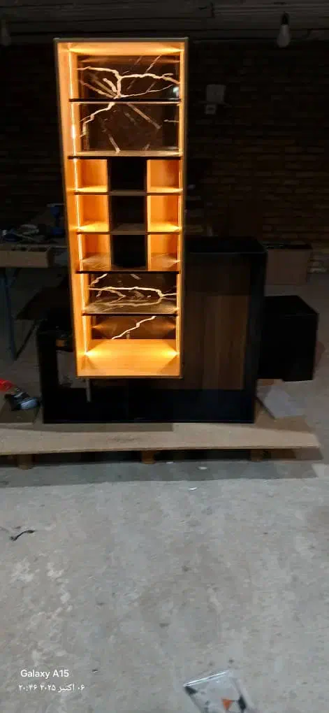 کافی بار|بوفه، ویترین، کنسول|چهارباغ, |دیوار