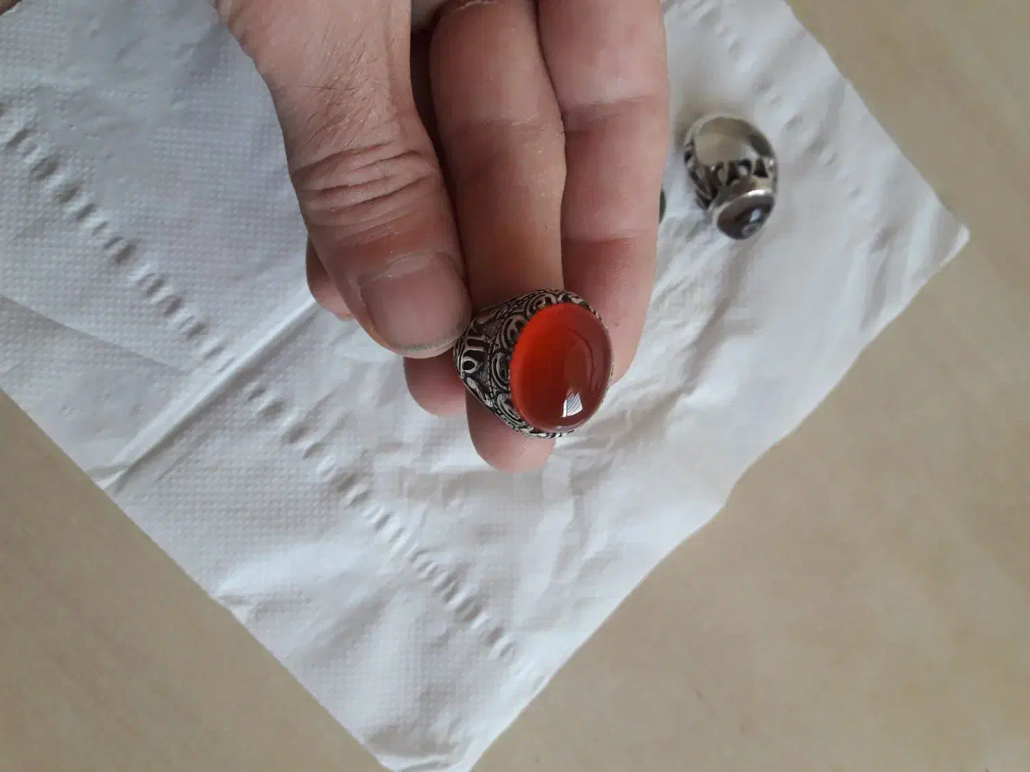 انگشترنقره عقیق سرخ وسبز وباباقوری|جواهرات|تهران, افسریه جنوبی|دیوار