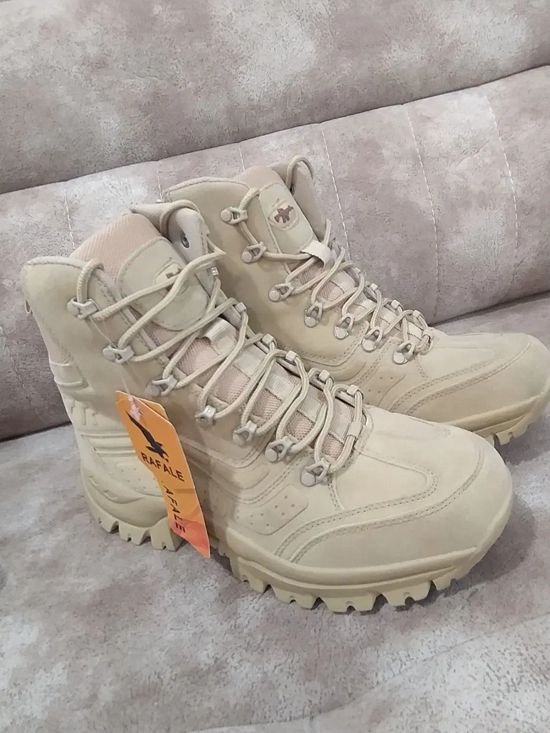 کفش کوهنوردی|کوهنوردی و کمپینگ|نسیمشهر, |دیوار