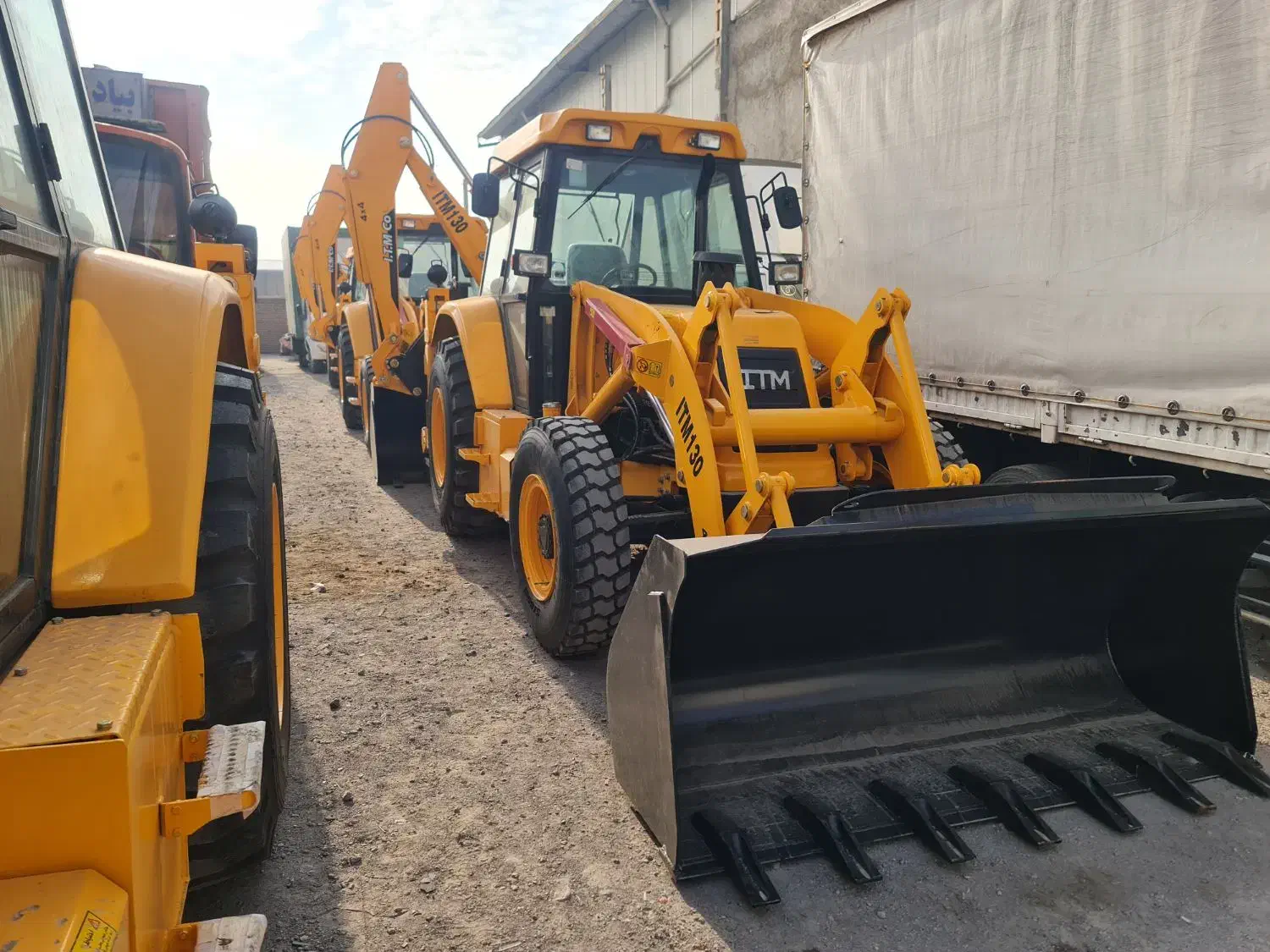 بیل بکهو ITM130 صفر تحویل ۴۰۴/۰۹/۰۸|خودرو سنگین|تبریز, |دیوار