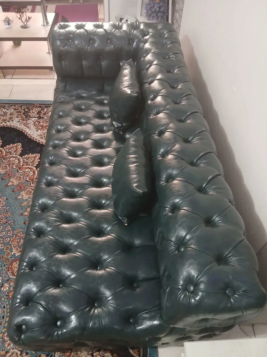 مبل راحتی چستر ۳ نفره|مبلمان خانگی و میز عسلی|اندیشه, اندیشه فاز ۱|دیوار