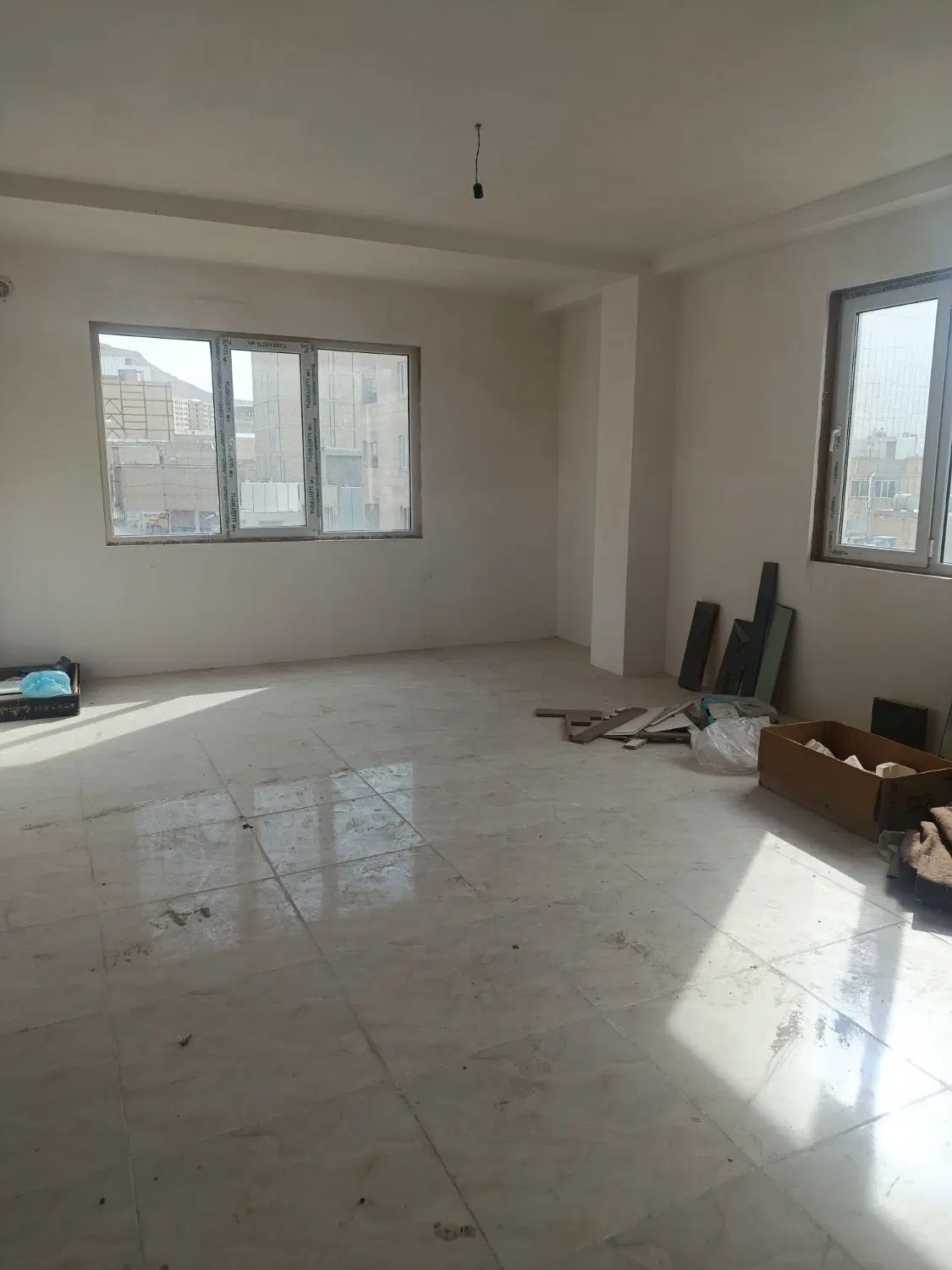 واحد۸۵متری دوبر لوکیشن خوب دانش|فروش آپارتمان|کرمانشاه, |دیوار