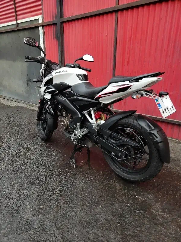 ns200 95|موتورسیکلت|تهران, یاخجی آباد|دیوار