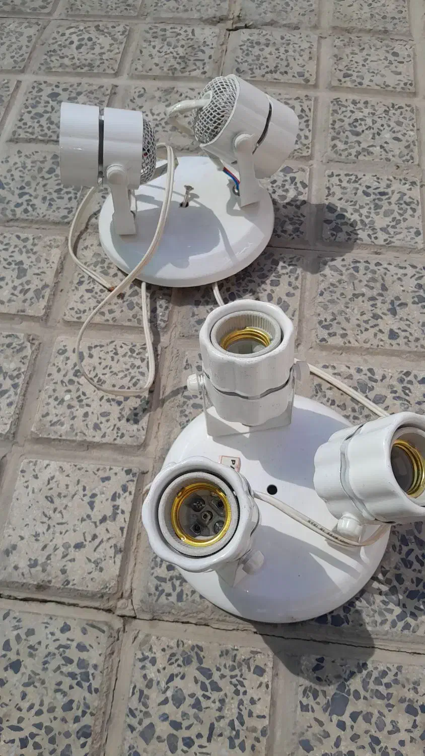 سه عددسری لامپ و یک عدد قفس|عمدهفروشی|شهرکرد, |دیوار