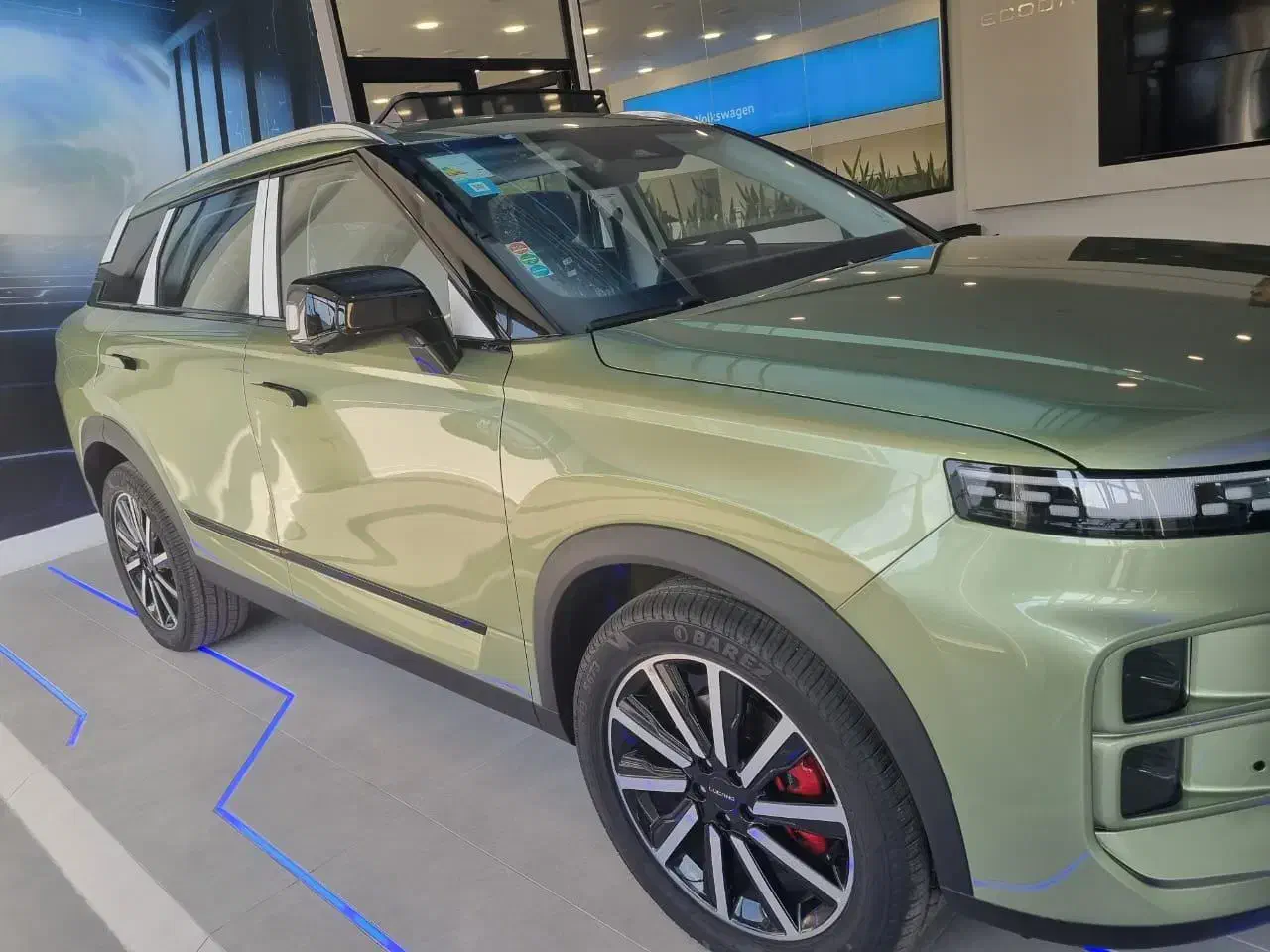 لوکانو L7|خودرو سواری و وانت|بابلسر, |دیوار