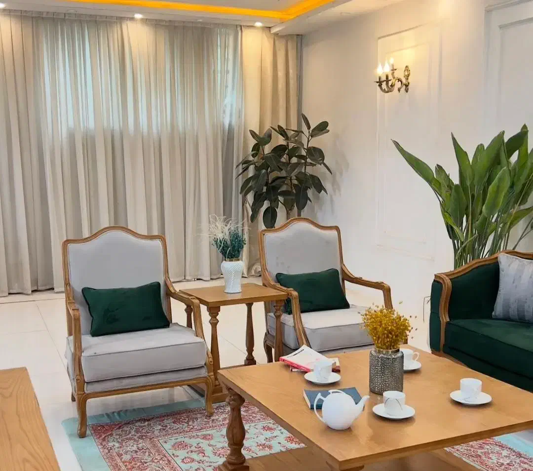 مبلمان کلاسیک کویین فرانسوی نقدواقساط|مبلمان خانگی و میز عسلی|پرند, فاز ۱|دیوار