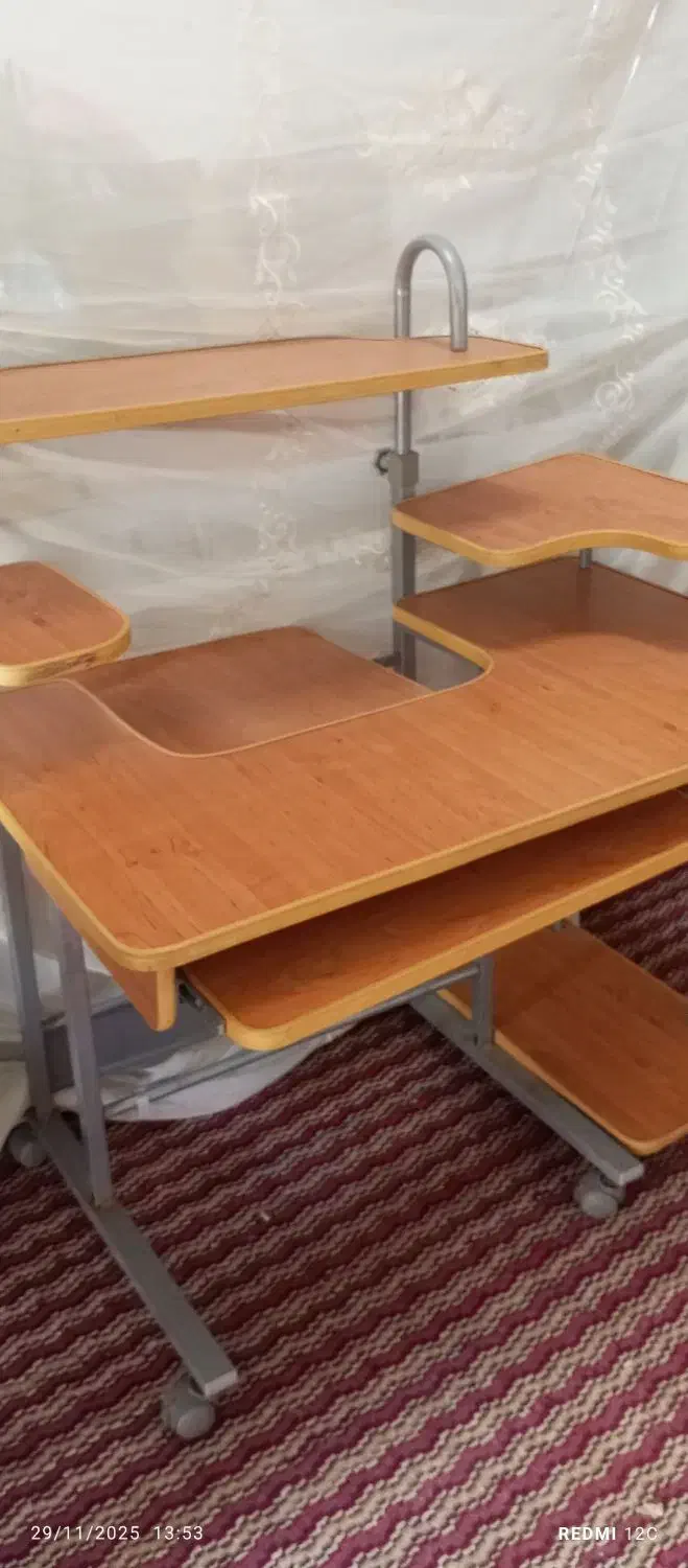 میز کامپیوتر|میز تحریر و کامپیوتر|قائن, |دیوار