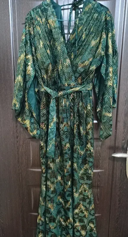 لباس مجلسی|لباس|بندر کنگان, |دیوار