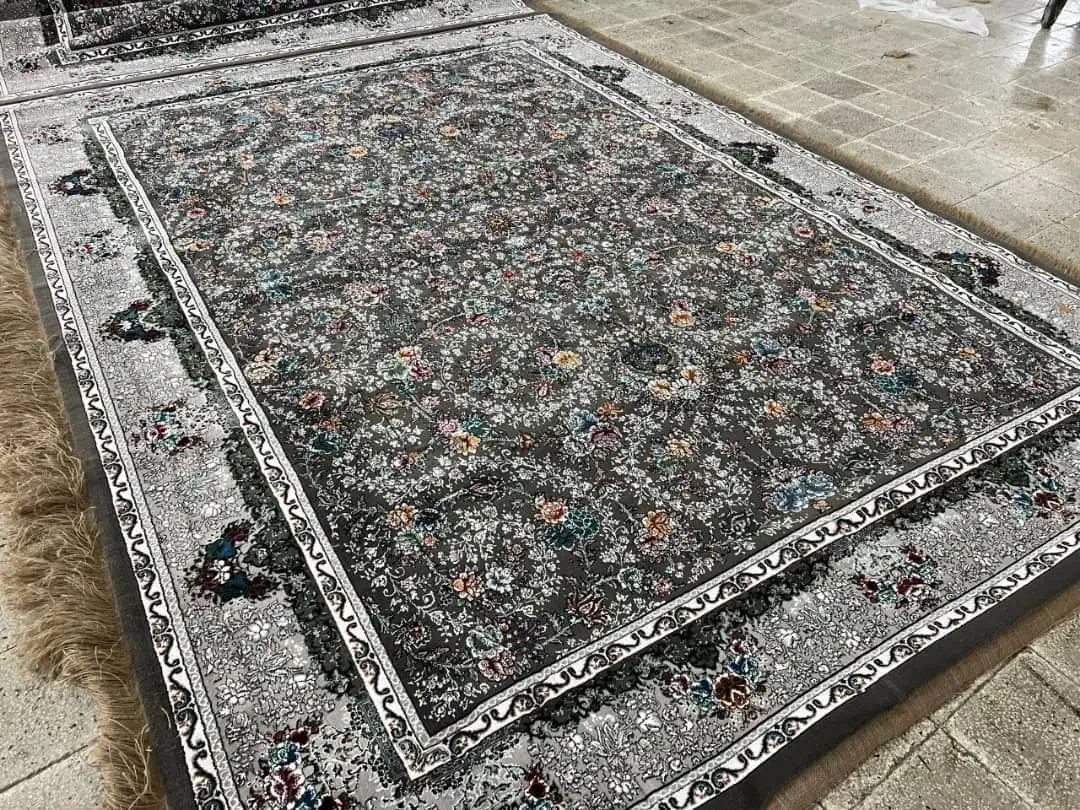 انباربزرگ فرش ۵۰۰و۷۰۰شانه|فرش|آستانه اشرفیه, |دیوار