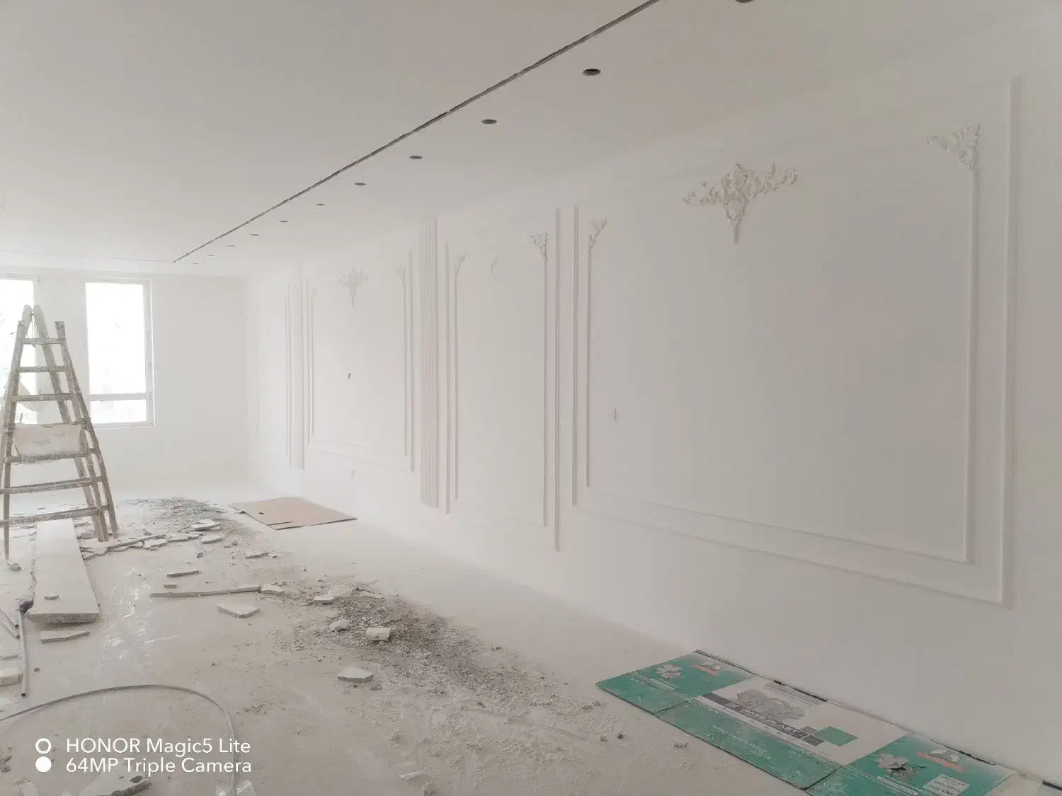 نقاشی وتزئینات داخلی ساختمان|خدمات پیشه و مهارت|بیرجند, |دیوار