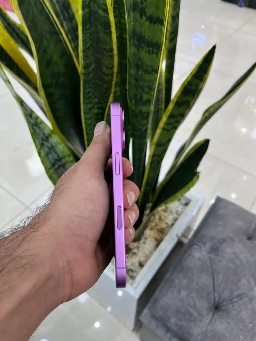 ایفون ۱۶ نرمال صورتی باطری ۱۰۰ شرکتی ۱۶ماه گارانتی|موبایل|اصفهان, مفتح|دیوار