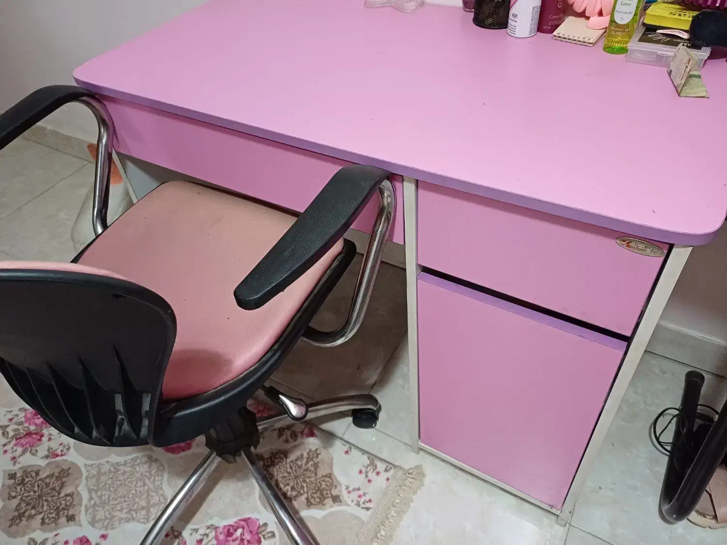 میز تحریر|میز تحریر و کامپیوتر|اسلام‌شهر, شهرک مصطفی خمینی|دیوار