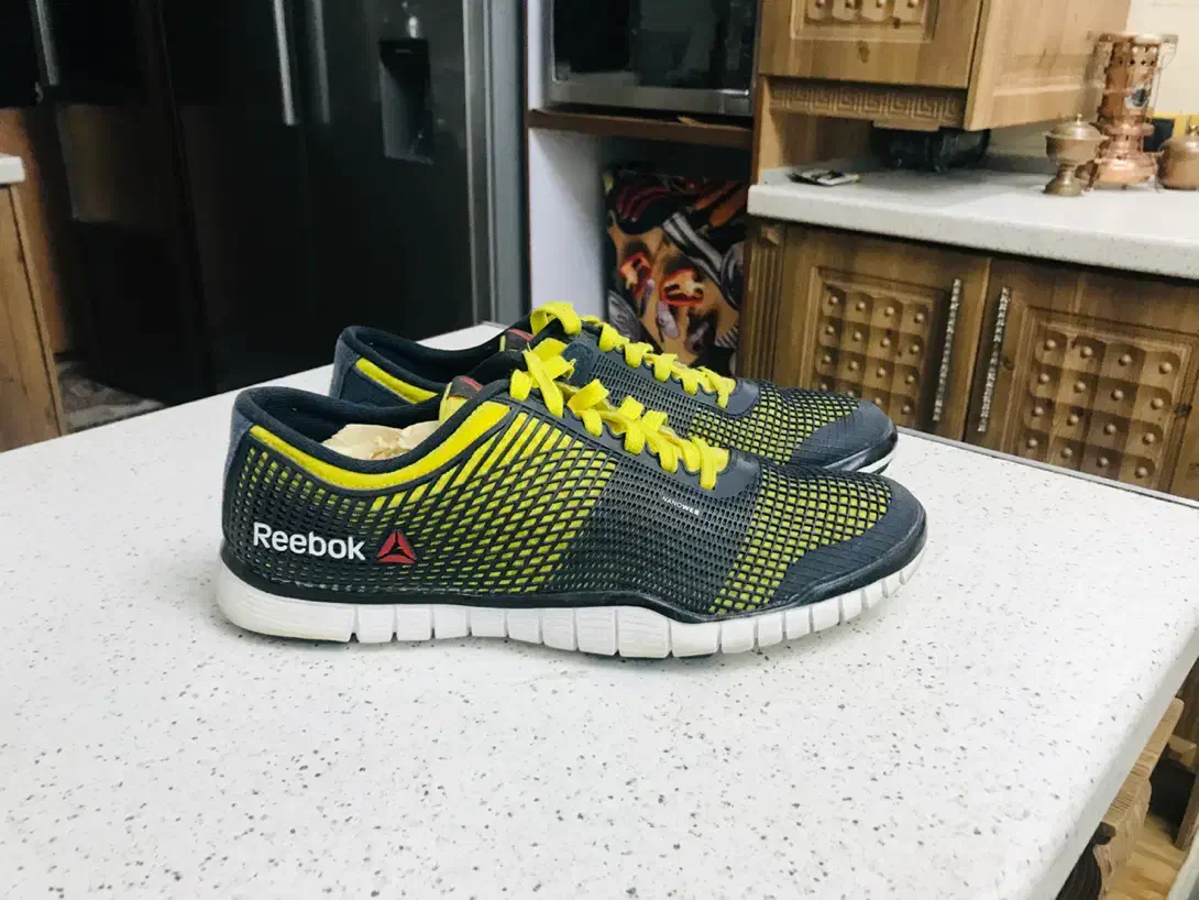 کتونی ریباک reebok اورجینال ۴۴و نیم|کیف، کفش، کمربند|تهران, ونک|دیوار