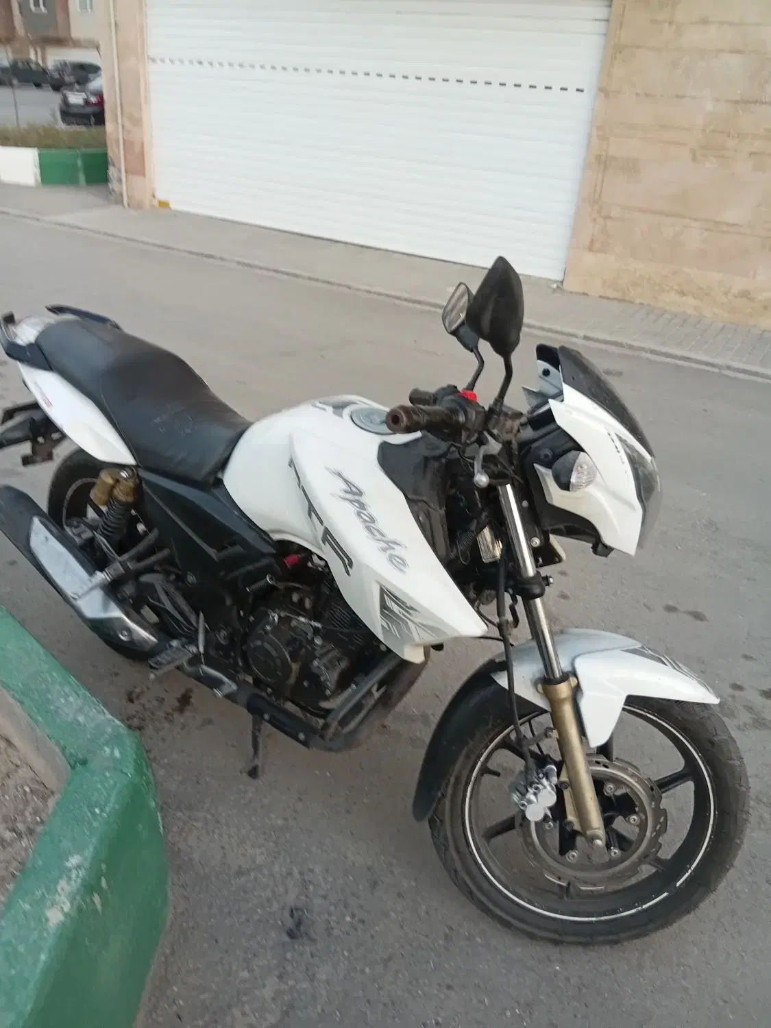 آپاچی مزایده|موتورسیکلت|اردبیل, |دیوار