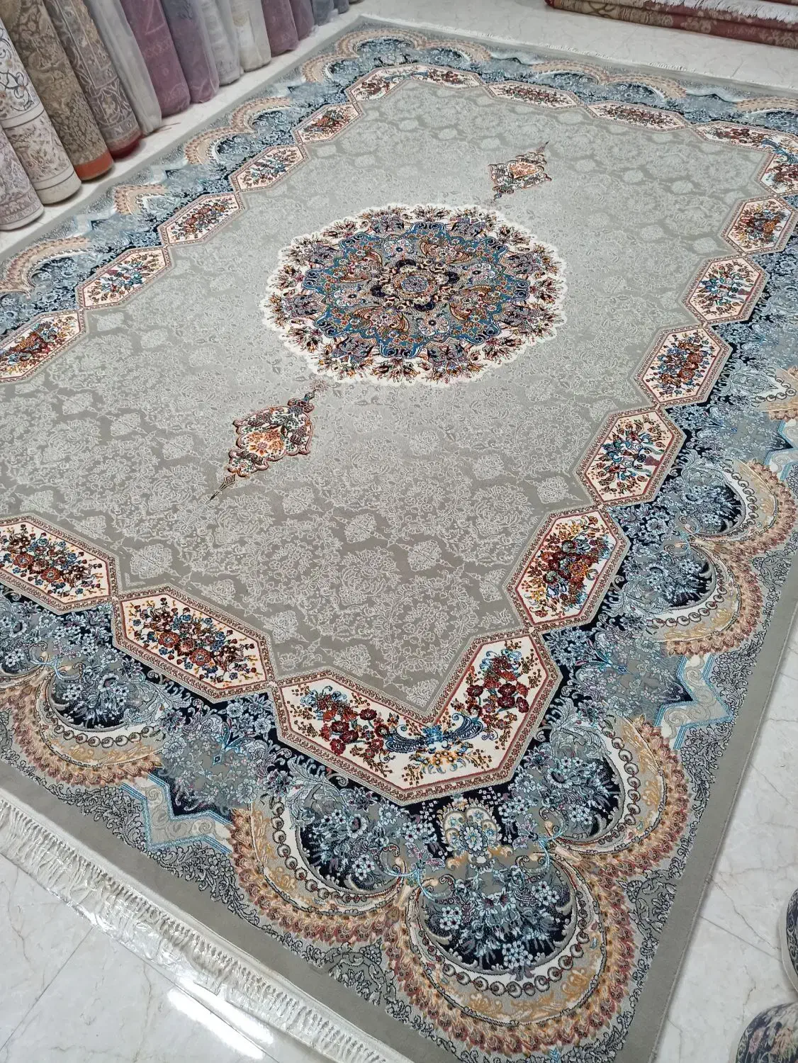 اندیشه۹۳) سه تخته ۱۲متری۷۰۰شانه تراکم۲۵۵۰خاطره|فرش|مشهد, مشکینی (شهرک غرب)|دیوار