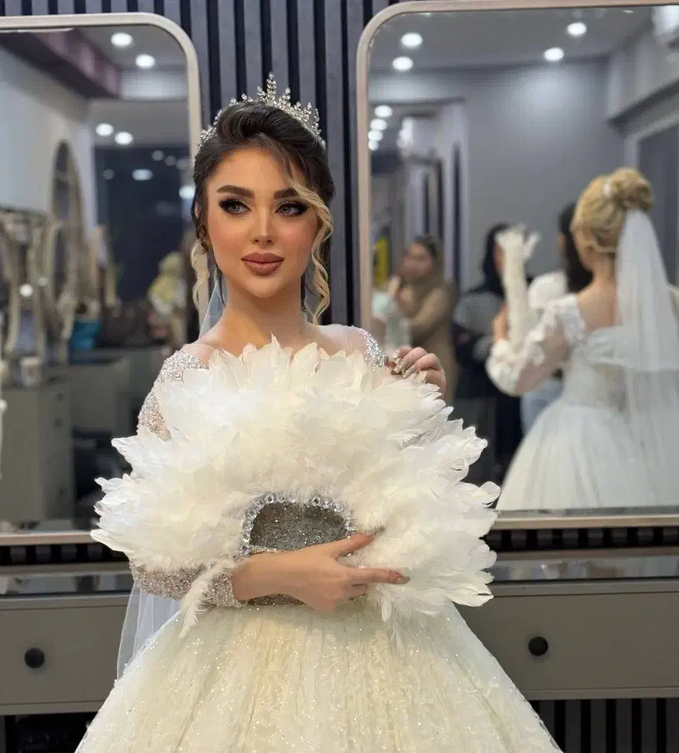 میکاپ حرفه ای عروس محفلی فقط 350|خدمات آرایشگری و زیبایی|کرمانشاه, |دیوار