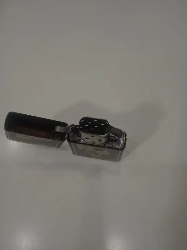 فندک زیپو اصل امریکا|کلکسیون اشیاء عتیقه|اندیشه, اندیشه فاز ۱|دیوار