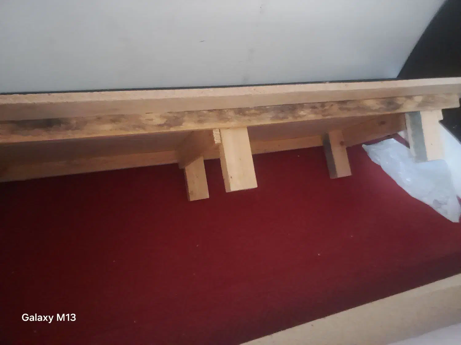 تخت خواب دو نفره.  به همراه کفی ویه پا تختی|تخت و سرویس خواب|زنجان, |دیوار