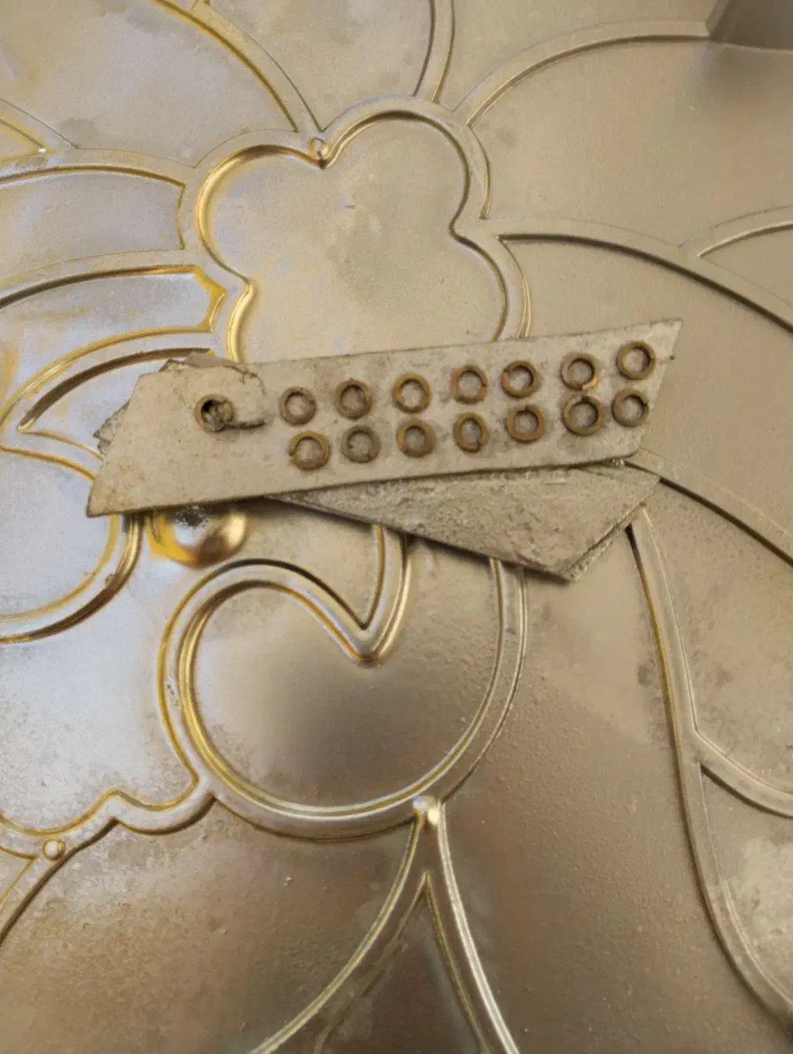 چاقو|ابزارآلات|شهرکرد, |دیوار