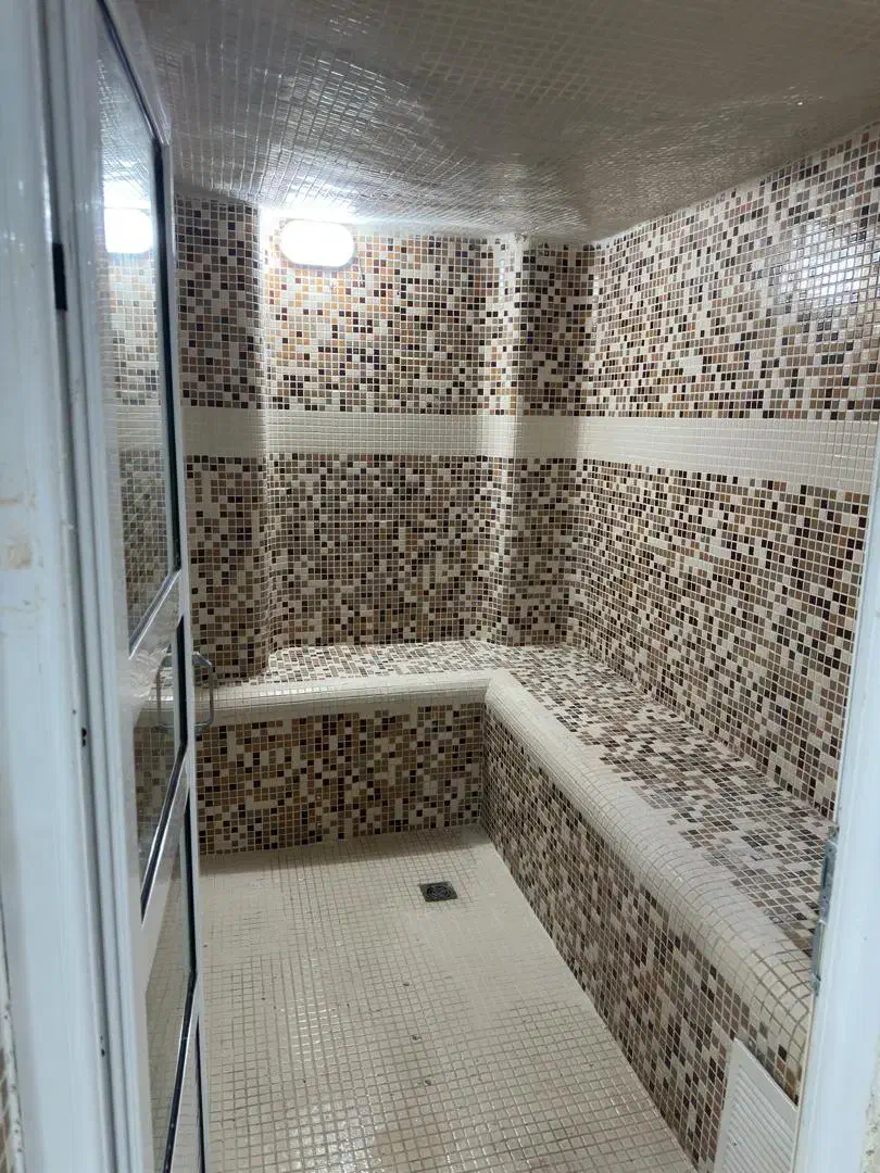 برج باغ ۱۸۰ متری ۳ خواب