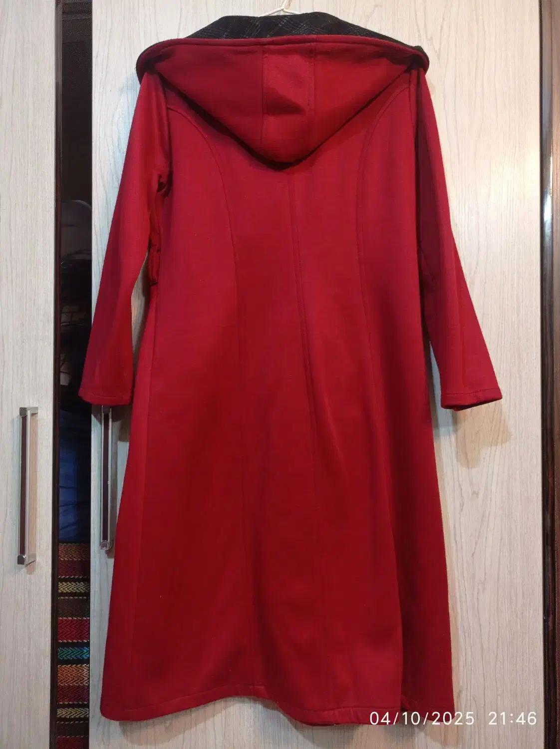 پالتو. گرم. کاملا سالم|لباس|شاهینشهر, شهرک پردیس|دیوار