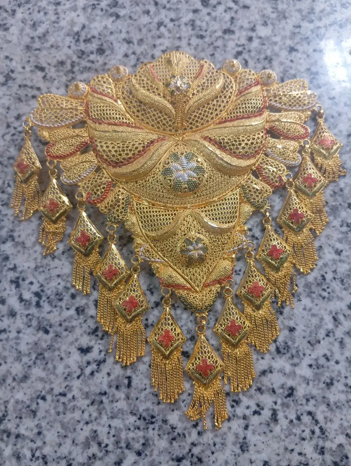 سنجاق بدلی|بدلیجات|خاش, |دیوار