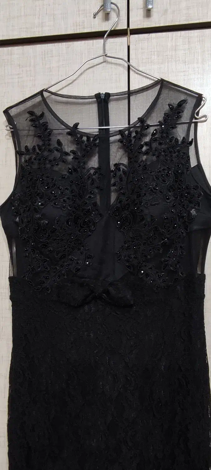 لباس مجلسی|لباس|بروجرد, |دیوار