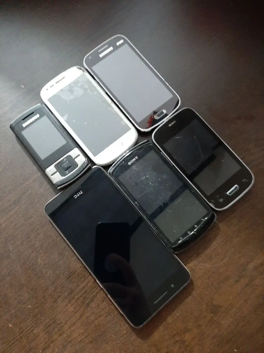 گوشی قدیمی|موبایل|اسلام‌شهر, صادقیه|دیوار