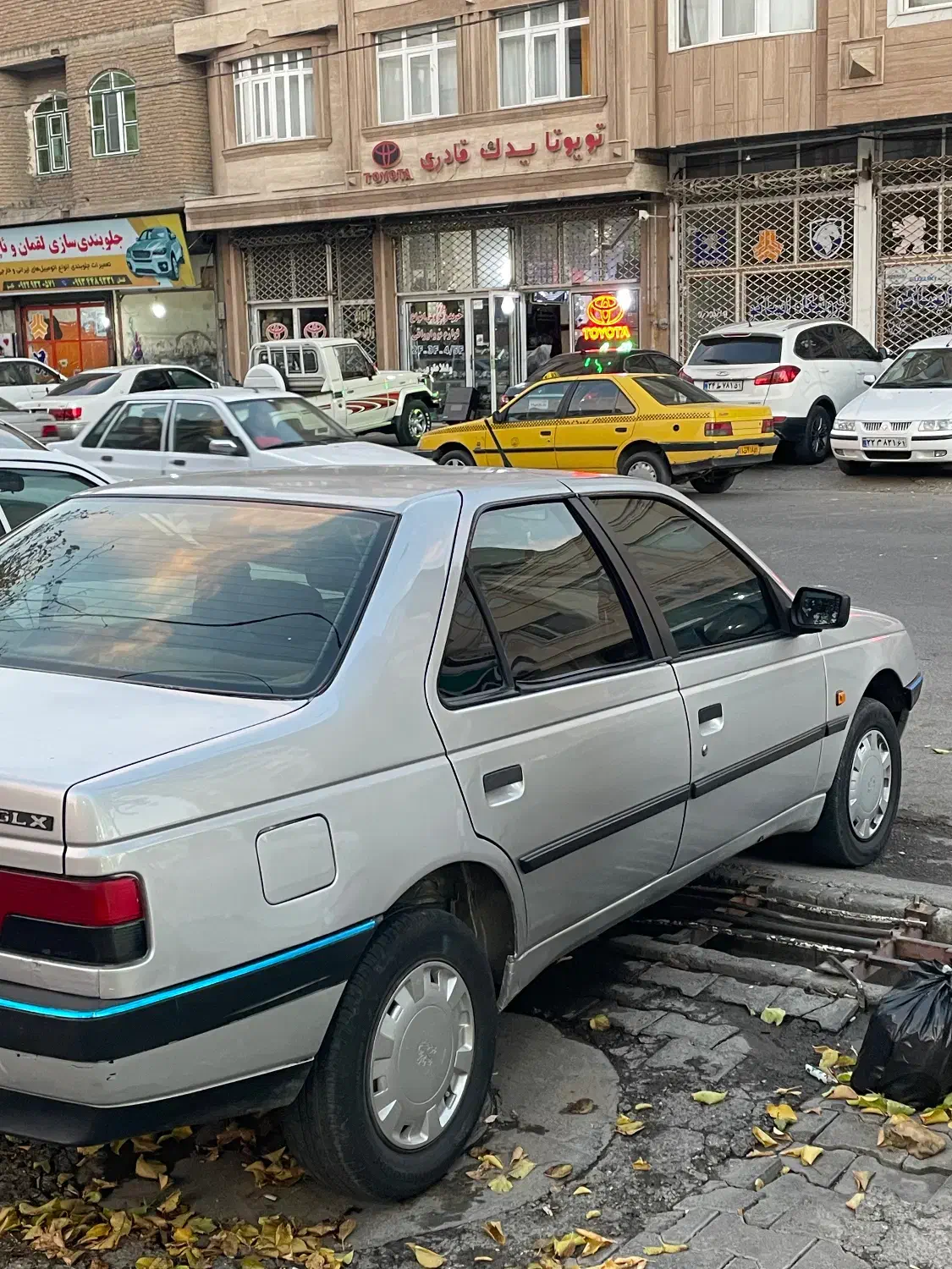 پژو ۴۰۵|خودرو سواری و وانت|سقز, |دیوار