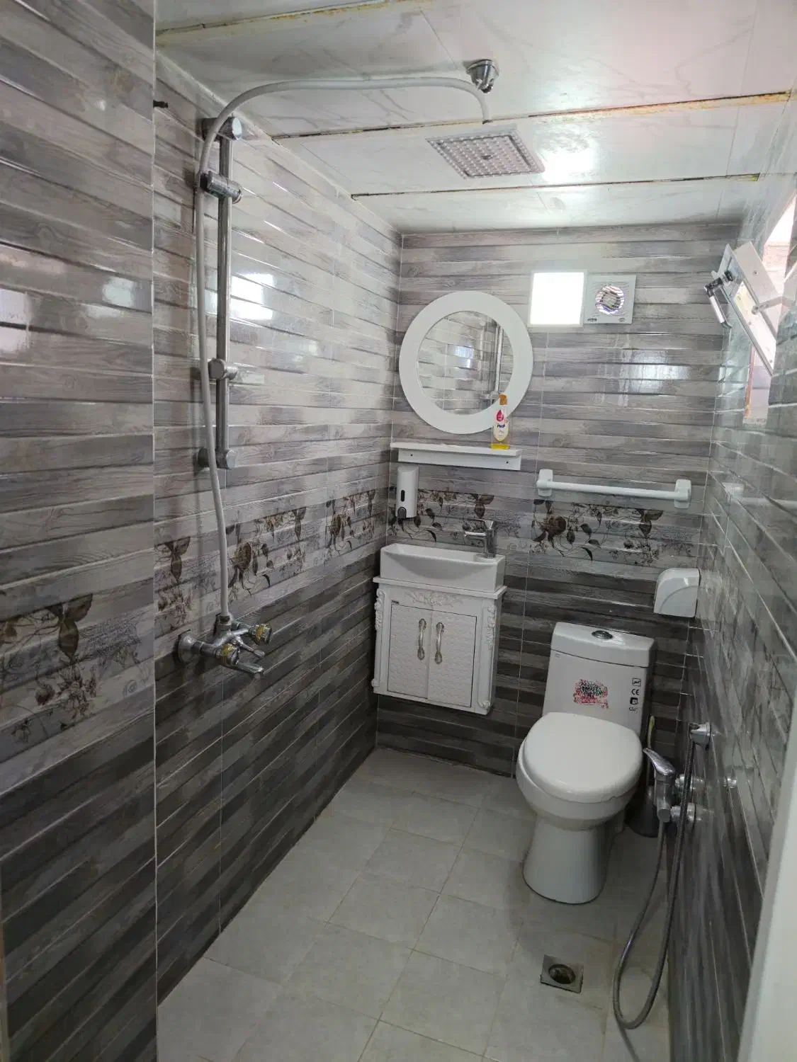 سوئیت شیک ساعتی مجردی دربست خانواده|اجارهٔ کوتاهمدت آپارتمان و سوئیت|یزد, |دیوار